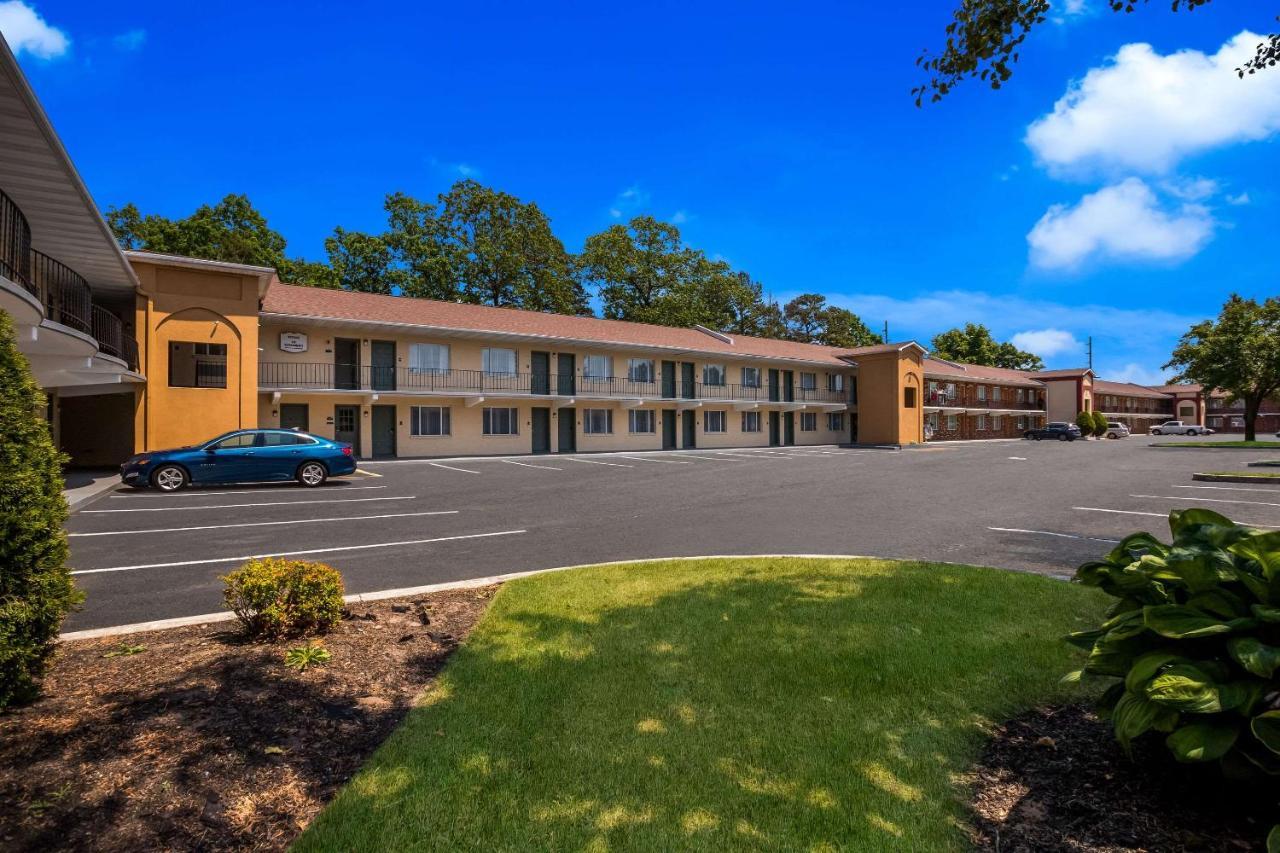 Suburban Studios Millville Exterior photo